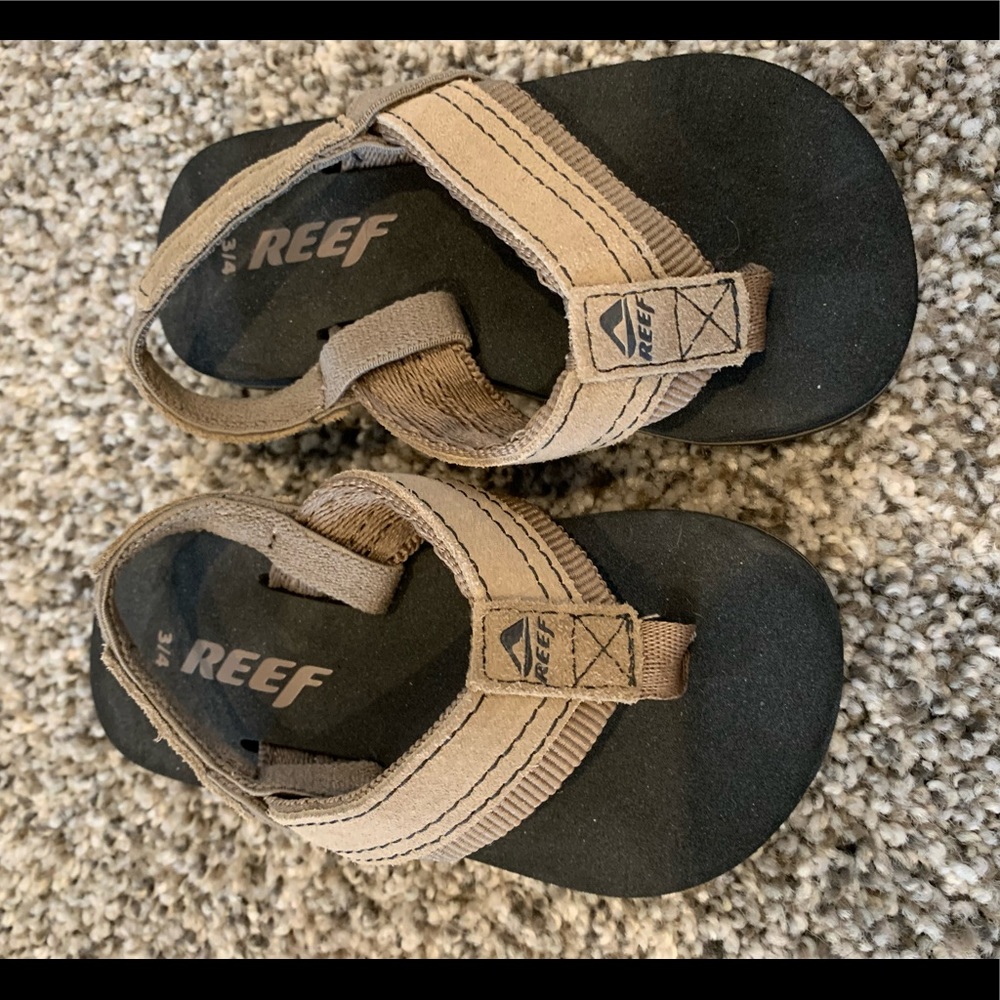 Size 3/4 reef flip flops